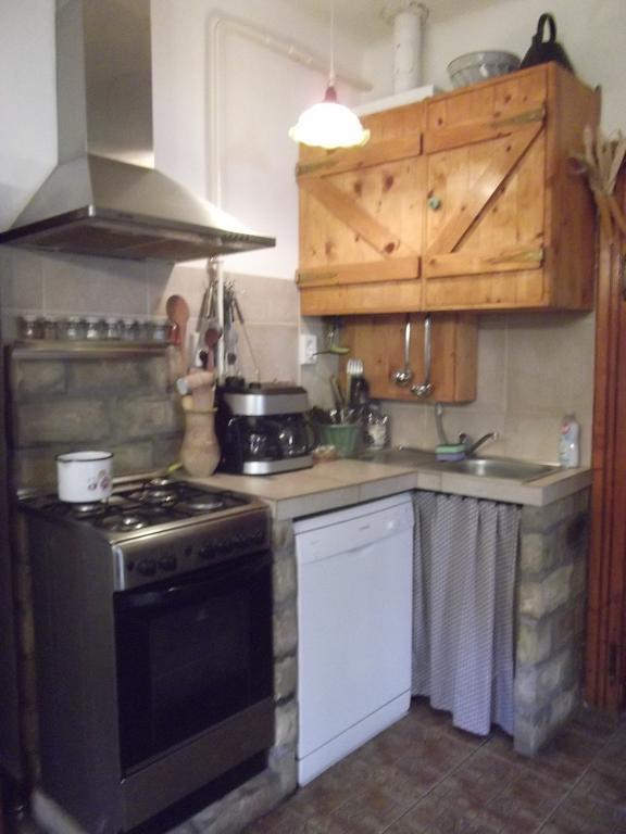 Tulipanos Vendeghaz Apartment Obanya Екстериор снимка